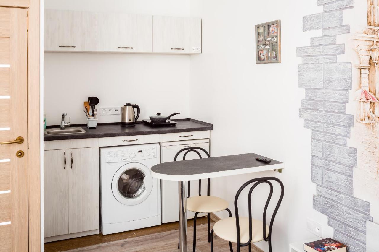 Beautiful Apartments In The Center Lviv Luaran gambar